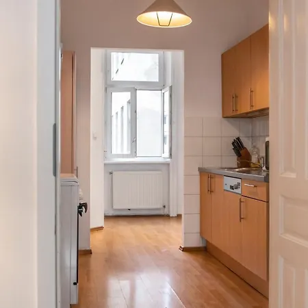 Fulfilling 2Br Apt. Very Central And Good Located Vienna Exterior photo
