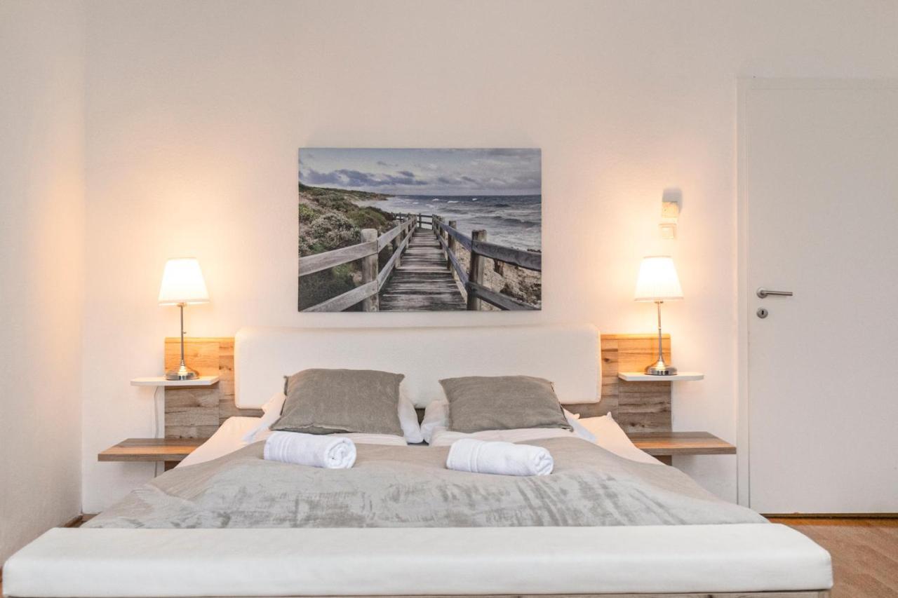 Appartement Fulfilling 2br Apt. Very And Good Located
